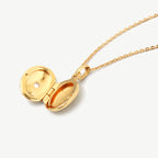 North Star Locket Necklace – 18k Gold Plated